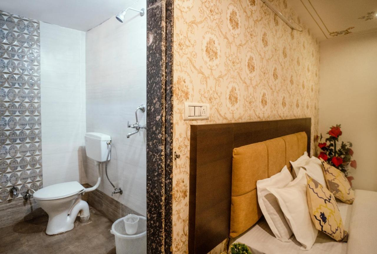 Tripli Hotels Arunoday Palace ウダイプル エクステリア 写真